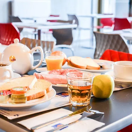 The Originals Residence, Grenoble Universite 3* Сен-Мартен-д'Ер
